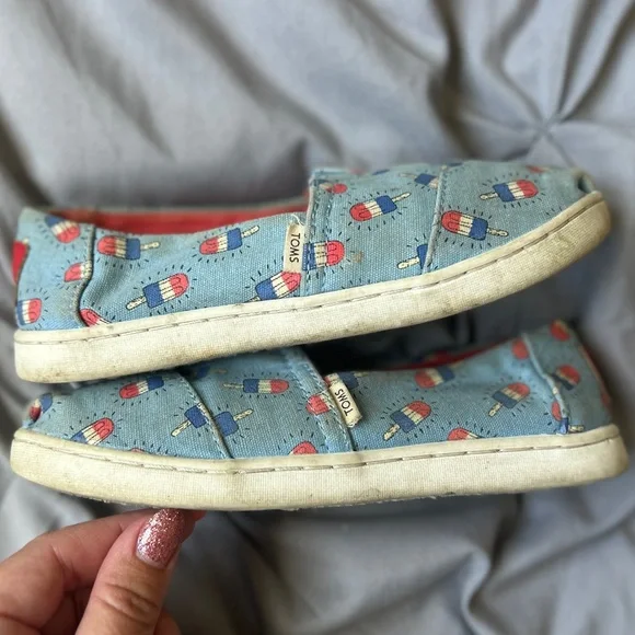 TOMS Kids Light Blue Ice Pop Classic Shoes - Picture 8 of 8